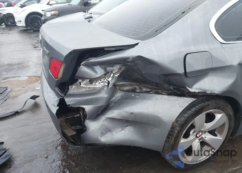 2008 BMW 328I из США, поврежденный, VIN WBAWB33518P135775